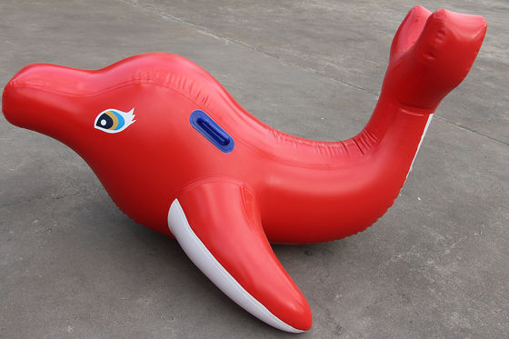 Piccoli giocattoli galleggianti gonfiabili da delfino rosso da 3*1m per il parco