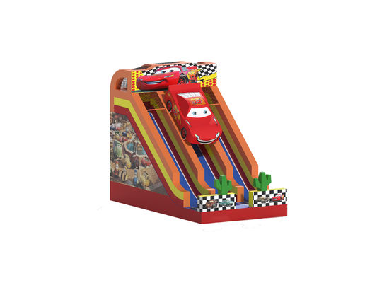 Slide gonfiabili a tema auto da corsa personalizzati 8x5x6m