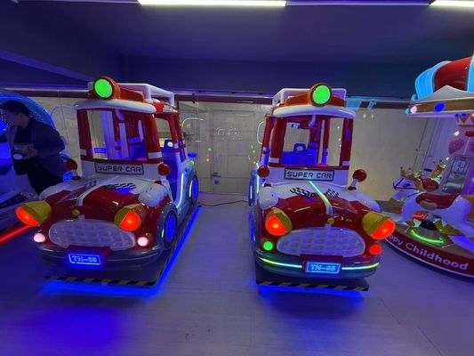 Auto a dondolo con monete Musica dinamica e canzoni allegre per bambini