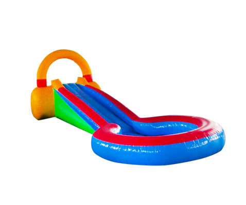 Vibrante e colorata scivolo gonfiabile per bambini emozionante esperienza di scivolo