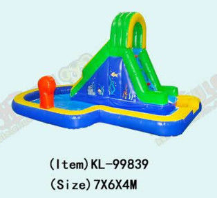 Parco giochi per bambini giraffa gonfiabile scivolo per noleggio