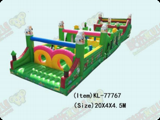 Divertimento Gonfiabile per Bambini: Essenziale per il Divertimento con il Percorso a Ostacoli