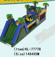 Parco Giochi Gonfiabile Tropicale: Un Divertente Percorso a Ostacoli a Tema Giungla con Palma