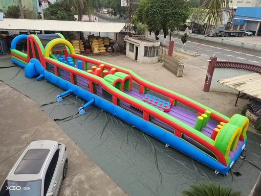 Rainbow - Hued Vibrante Corso gonfiabile di ostacoli per divertimento ludico