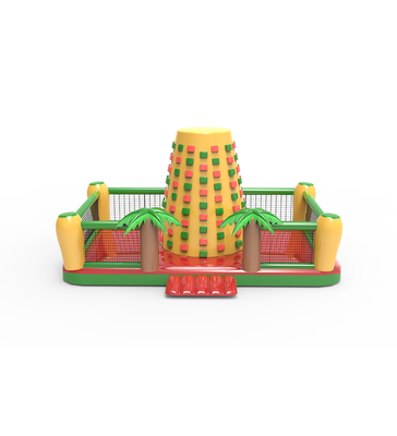 Arrampicata Gonfiabile: Un Divertente Parco Giochi Avventura all'Aperto Palme Tropicali