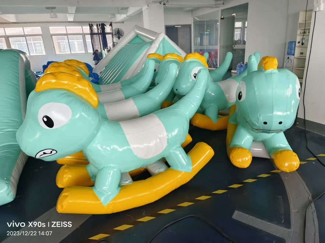 Dinosauro Piccoli giochi gonfiabili colorati per giocattoli per parco giochi indoor